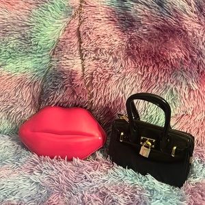 I am selling two hand bags they are not a name brand but they are very pleasant